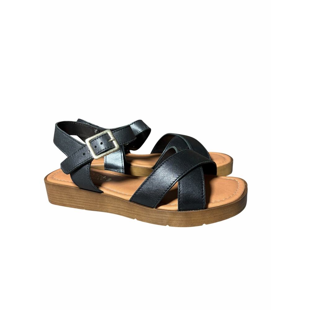 Bella Vita Car-Italy comfort sandal Size 9 WIDE NWT Handmade in Italy